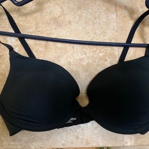 GapBody Favorite ultra push-up 32C black (new)